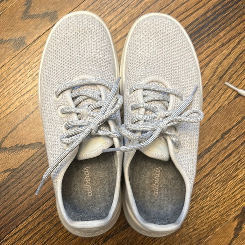 Allbirds tree runners size 8